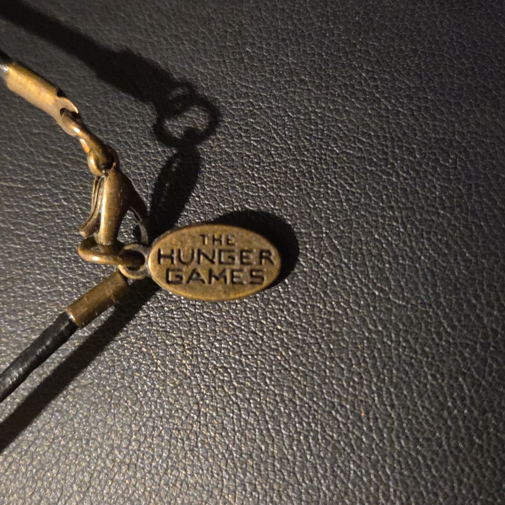 The Hunger Games Mockingjay Pendant Necklace - Picture 5 of 5